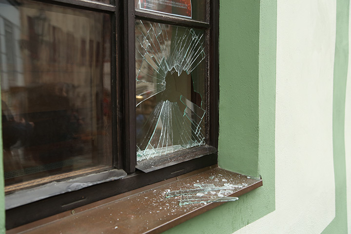 A2B Glass are able to board up broken windows while they are being repaired in Merthyr.